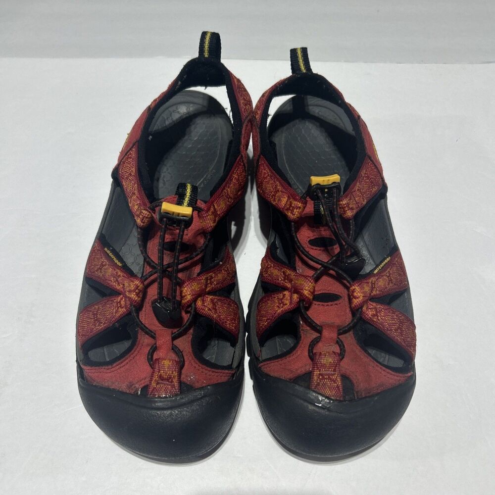 Keen Clearwater CNX / Whisper Red Hiking Water Sandals Women's Size 9 Outdoors - Picture 2 of 6